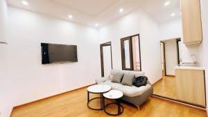 CH LÊ GIA ĐỊNH - GẦN HỒ HAI BÀ - VỊ TRÍ ĐẮC ĐỊA - LÔ GÓC - THOÁNG SÁNG - SD 60M2 - NHỈNH 2TỶ